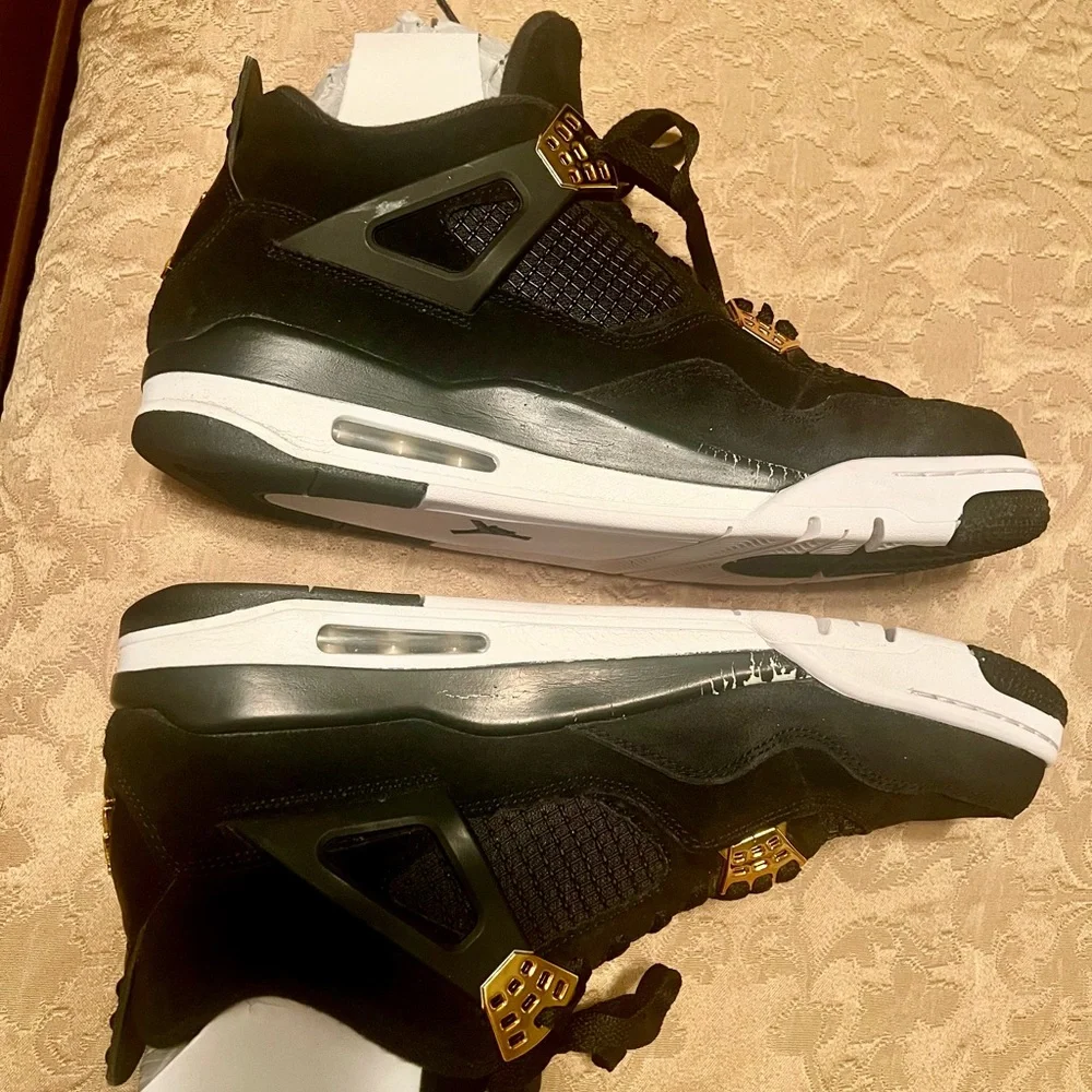 AJ Jordan 4 Royalty Black/Metallic Gold-White Mens Size 12 - Picture 3 of 10
